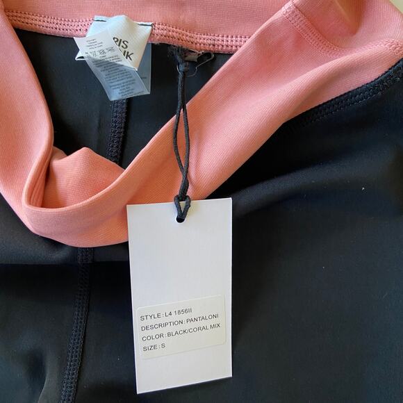 Revolve Iris & Ink Black Coral Pink Pantaloni Cropped High Waist Legging - Picture 10 of 10